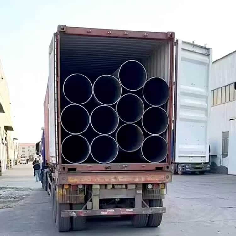 家鋼管の納品4 carbon steel pipe delivery4