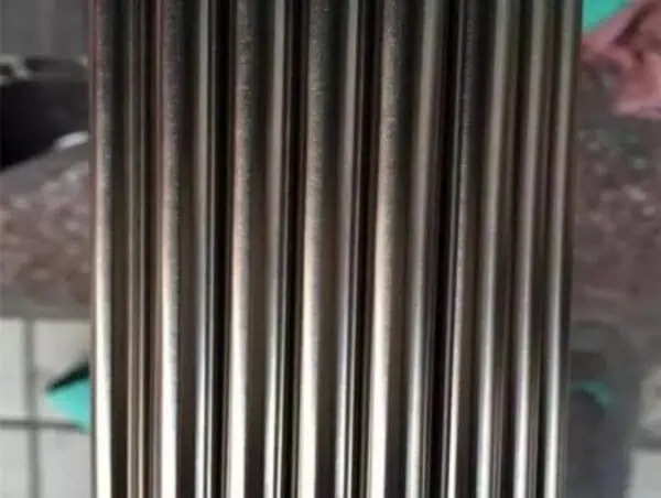 ASTM A313 304 stainless steel rod - Image 4
